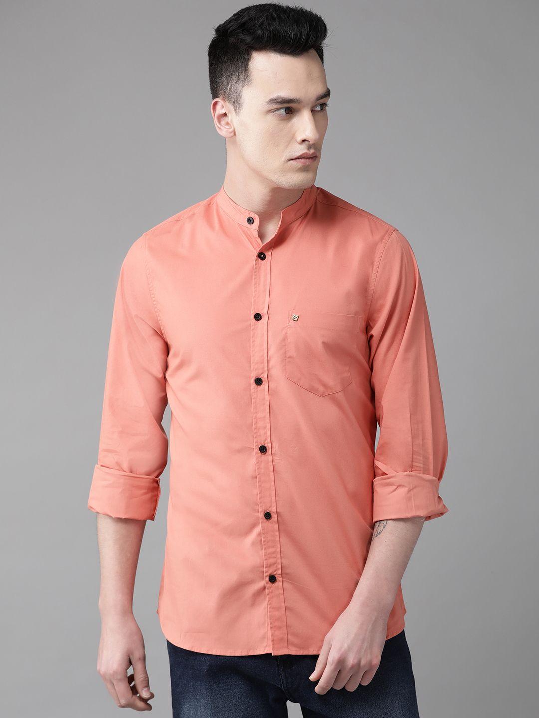 hubberholme men peach-coloured regular fit solid casual shirt