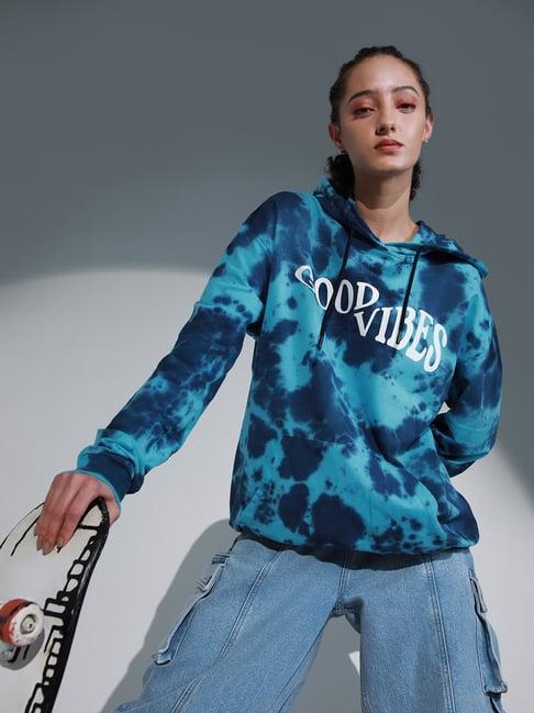 hubberholme blue cotton graphic print hoodie