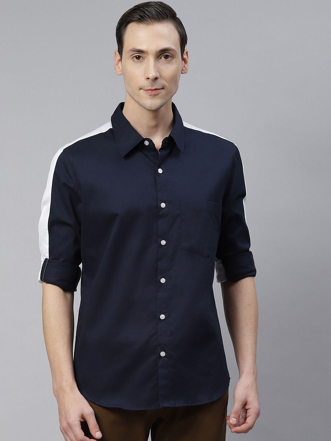 hubberholme men navy blue & white colourblocked twill pure cotton casual shirt