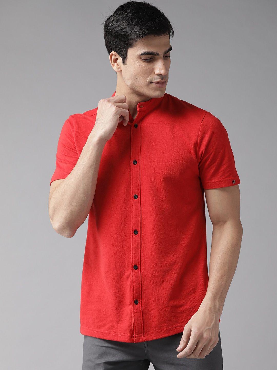 hubberholme men red standard casual shirt