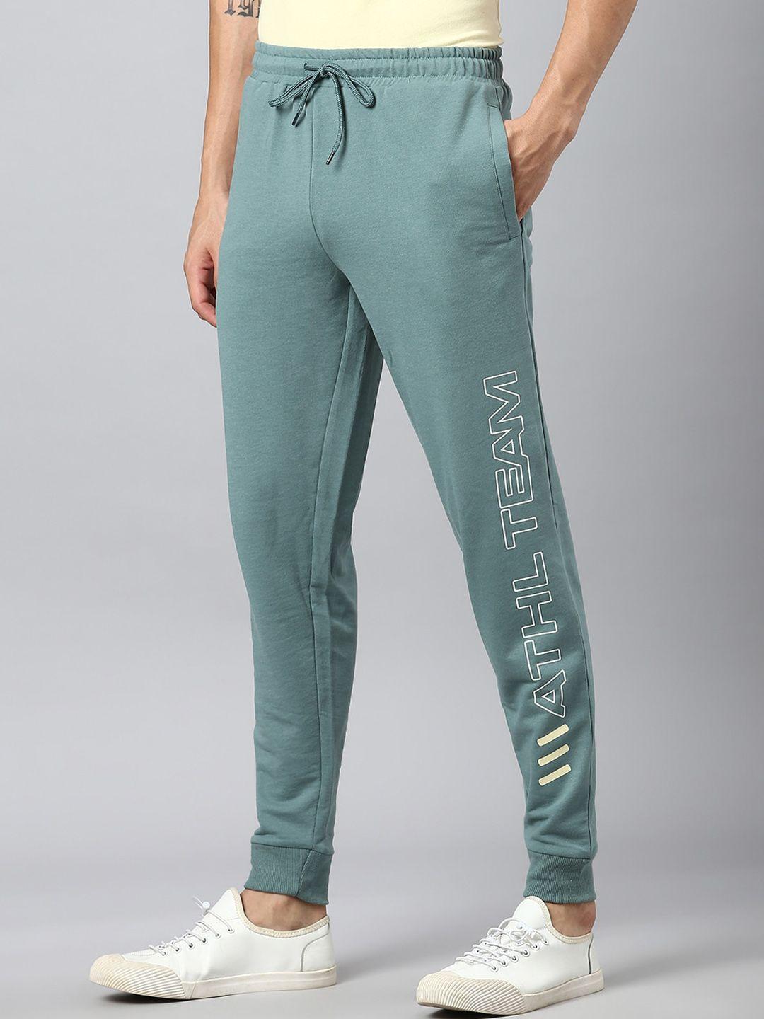 hubberholme men regular fit mid-rise joggers