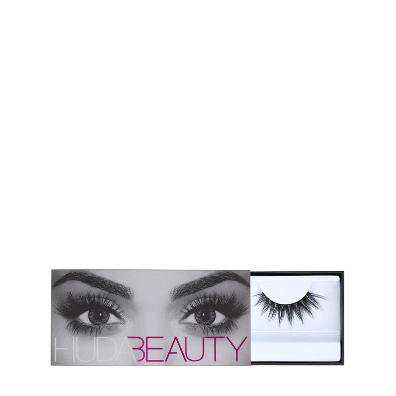 huda beauty classic lash - sasha #11