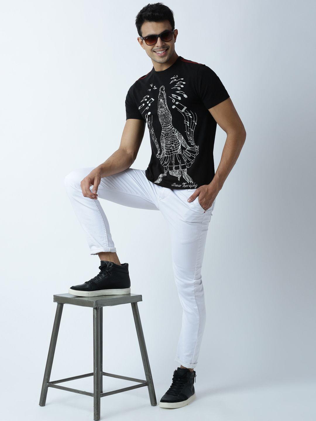 huetrap men black printed round neck t-shirt