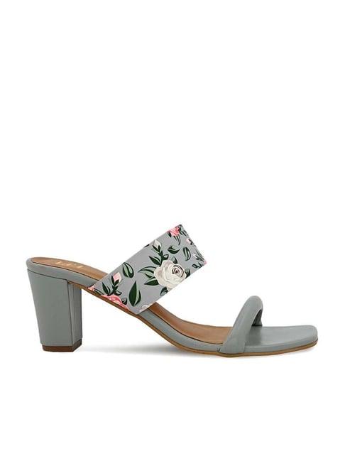 hydes n hues women's grey casual sandals