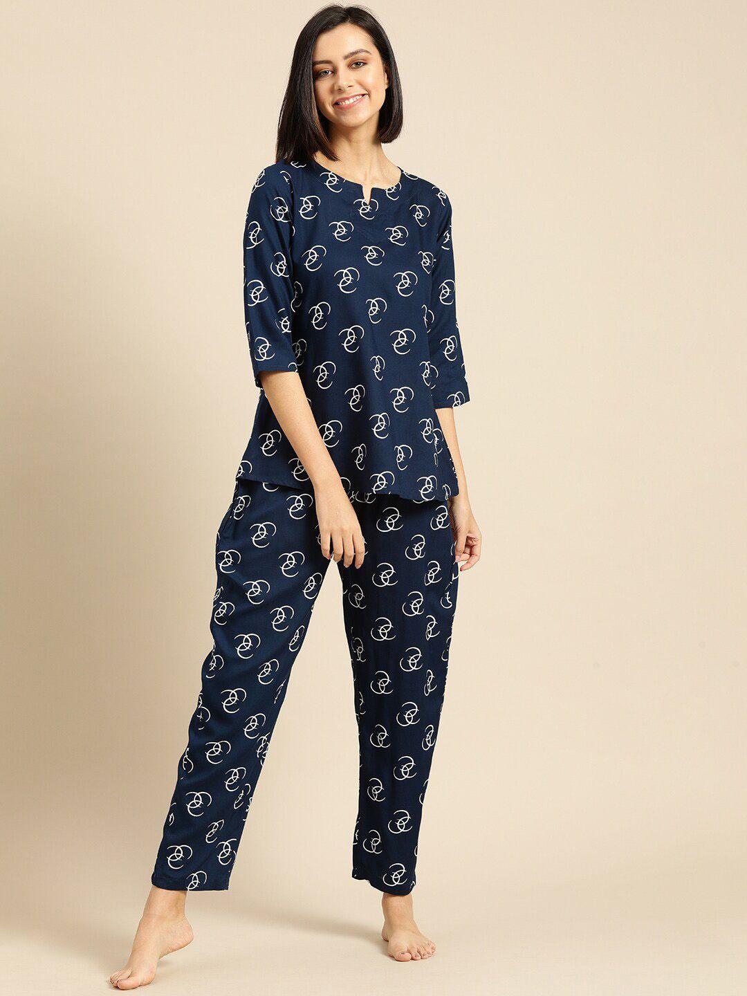 ichaa conversational printed notched neck top with pyjamas
