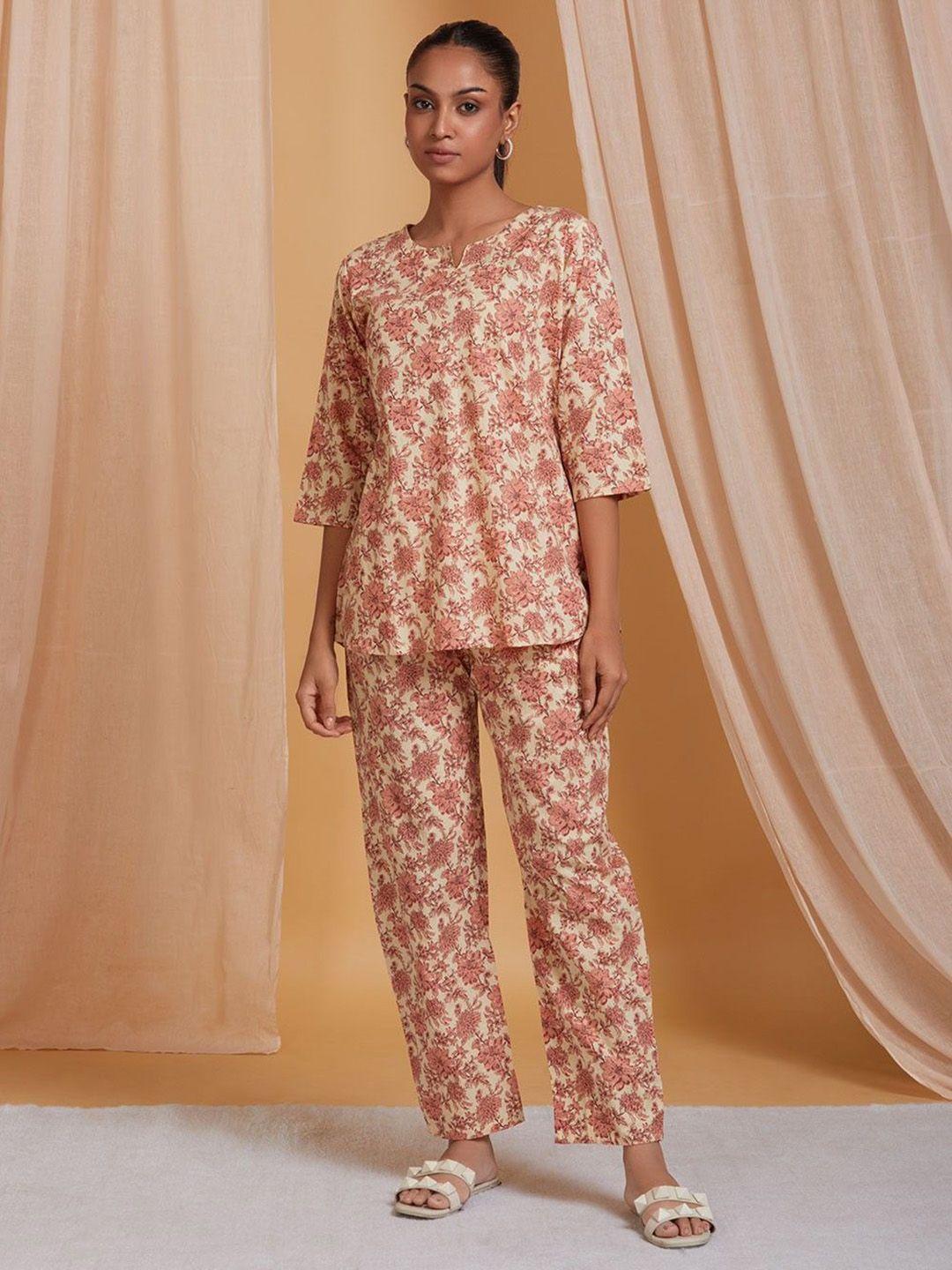 ichaa floral printed notched neck top with pyjamas