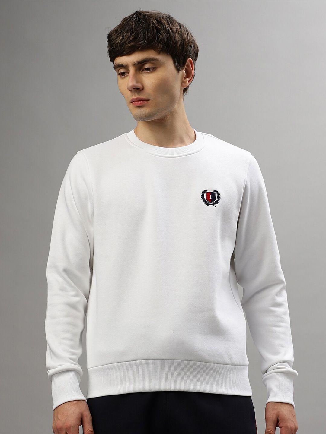 iconic round neck long sleeves pullover