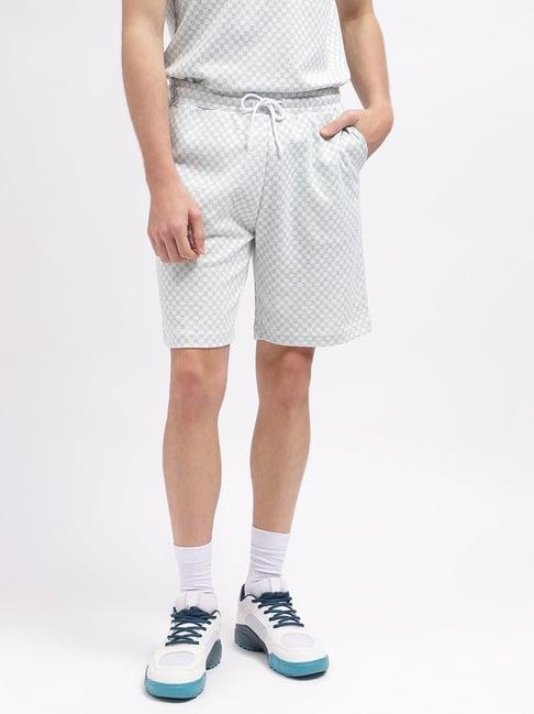 iconic men gingham regular fit cotton shorts