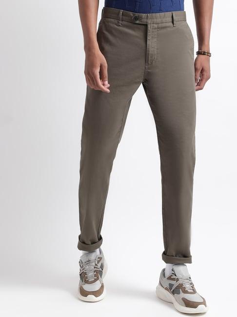 iconic men solid regular fit cotton trousers