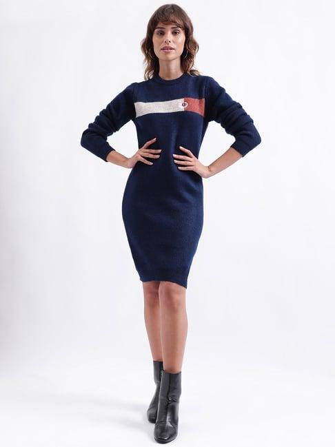 iconic navy textured pattern bodycon dress