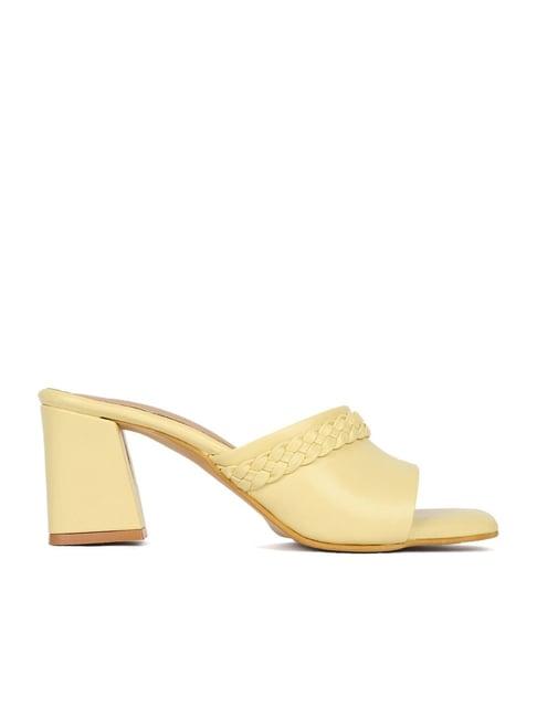 iconics women's yellow casual sandals