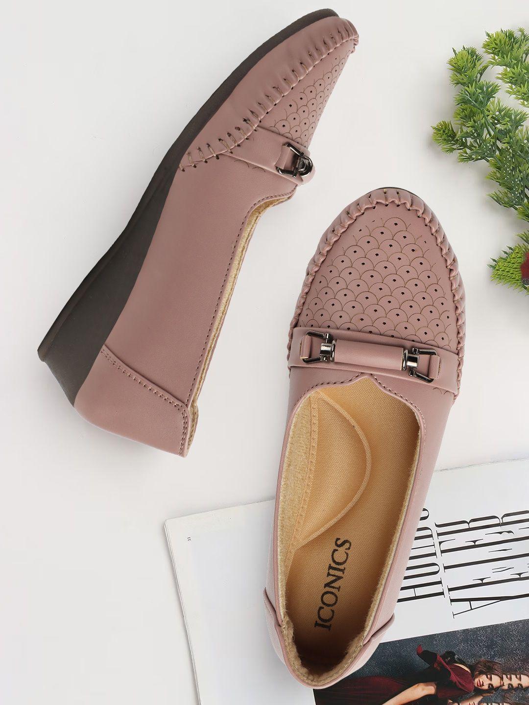 iconics women peach-coloured textured ballerinas flats