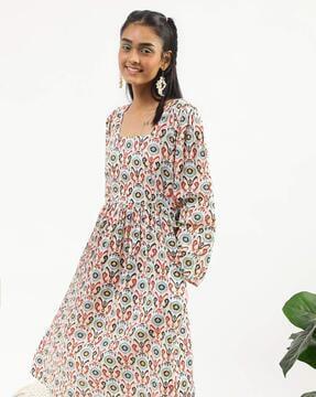 ikat print square-neck a-line kurta