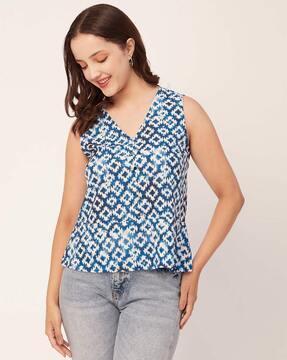 ikat print v-neck top with buttoned accent