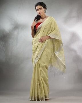 ikkat pattern saree with contrast border