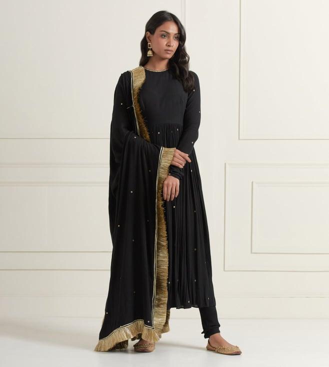 ikshita choudhary black naveli 2 hand embellished wrinkle cotton gather anarkali with churidar