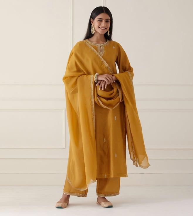 ikshita choudhary mustard sanjh yellow embroidered kurta with pallazo and dupatta