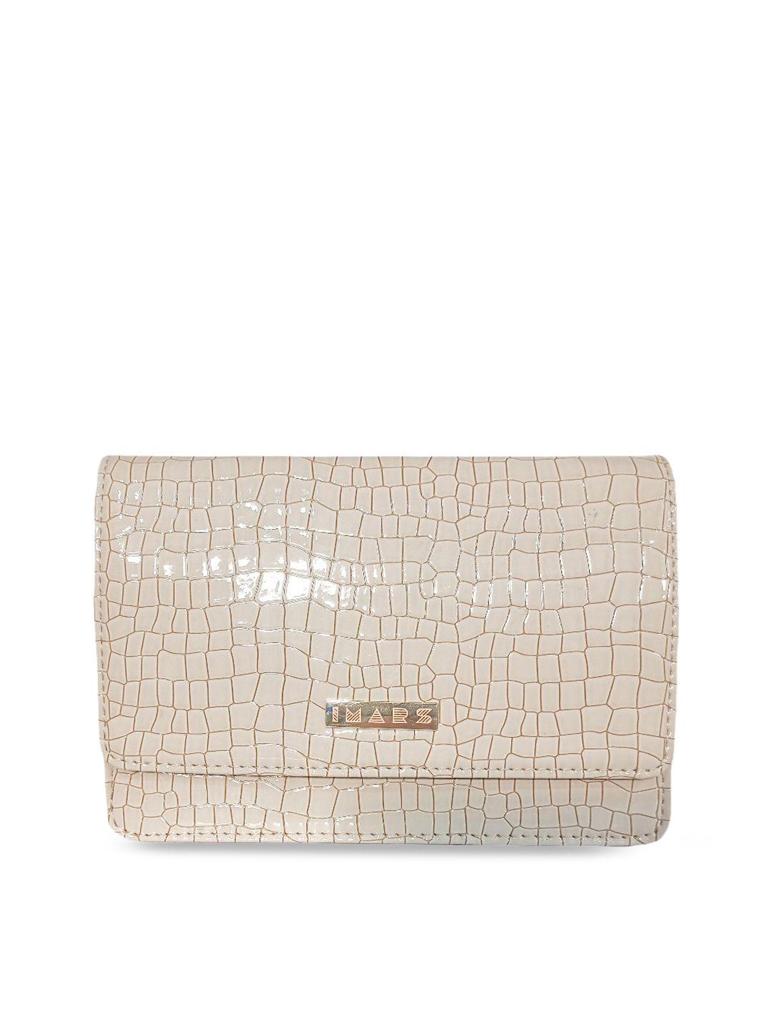 imars cream-coloured structured hobo bag with quilted