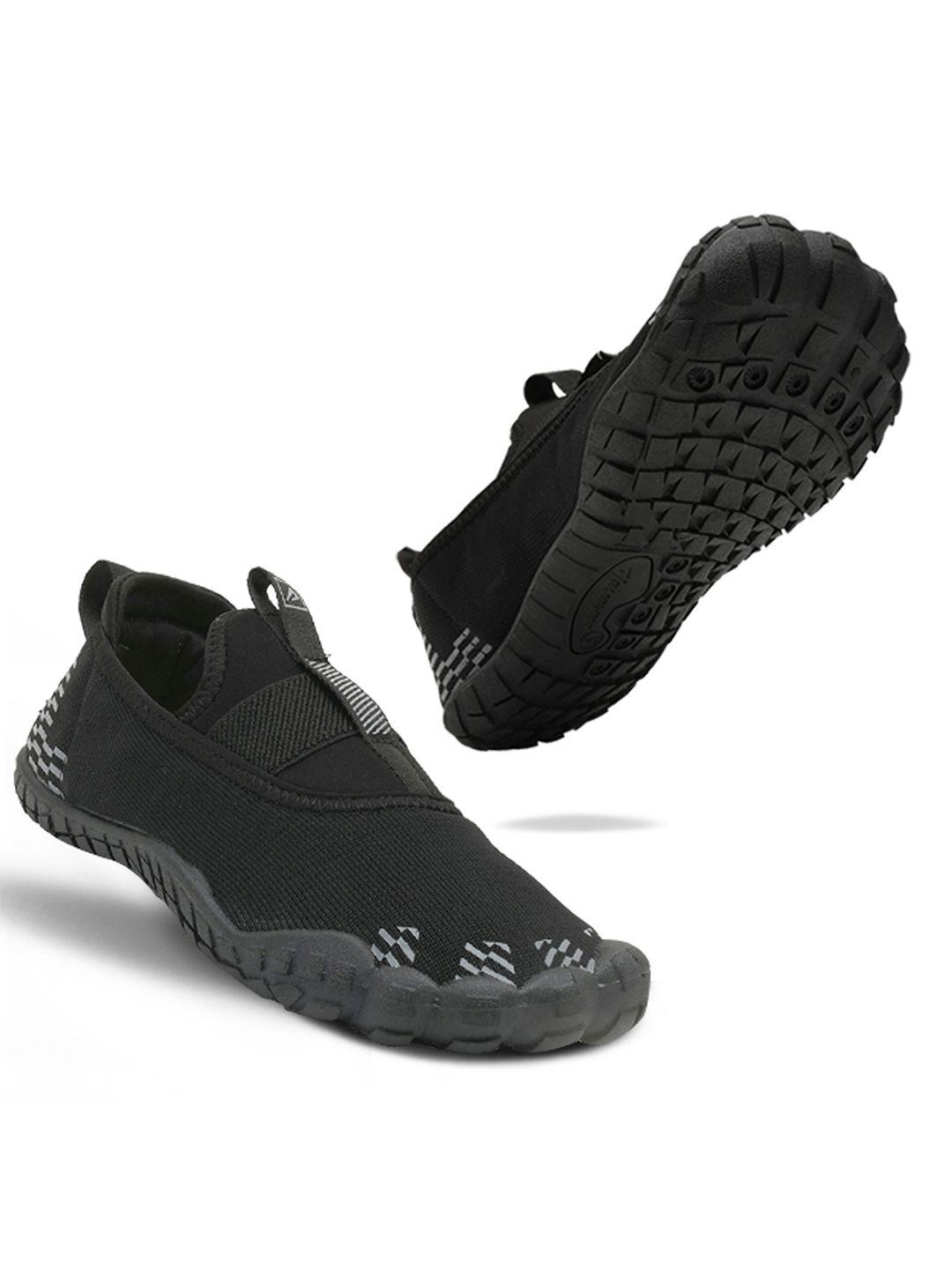 impakto men barefoot rooted gym shoes