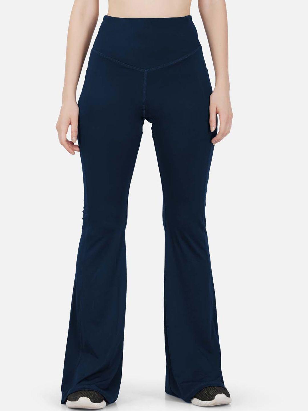 imperative women relaxed high-rise pain knitted flared bootcut trousers