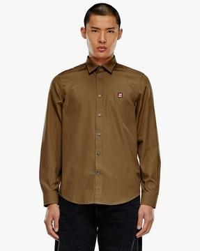in-s-bill-patch regular fit cotton shirt
