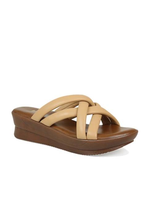 inc.5 women's beige cross strap wedges