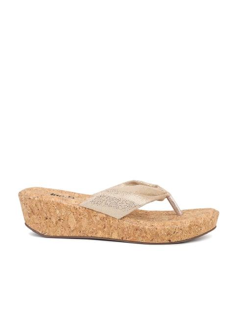 inc.5 women's beige thong wedges