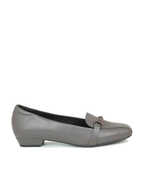inc.5 women's grey formal loafers