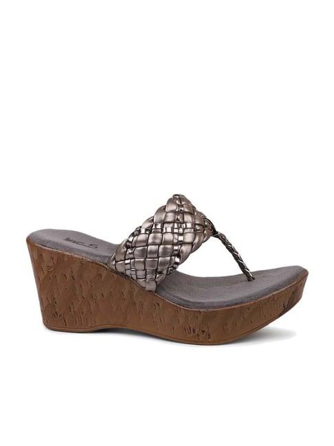 inc.5 women's gun metal thong wedges