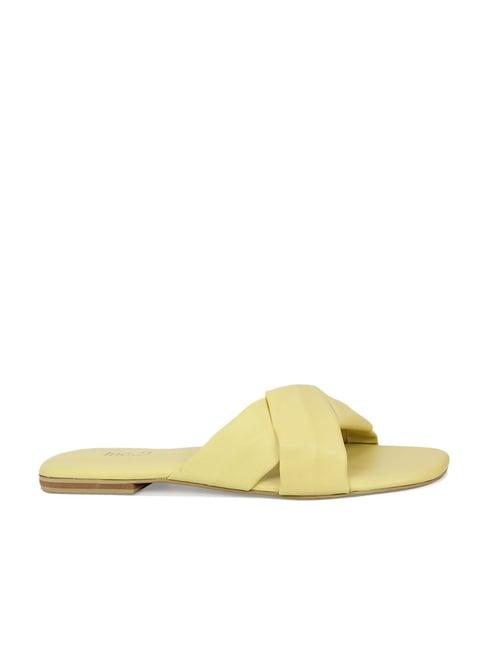 inc.5 women's yellow cross strap sandals
