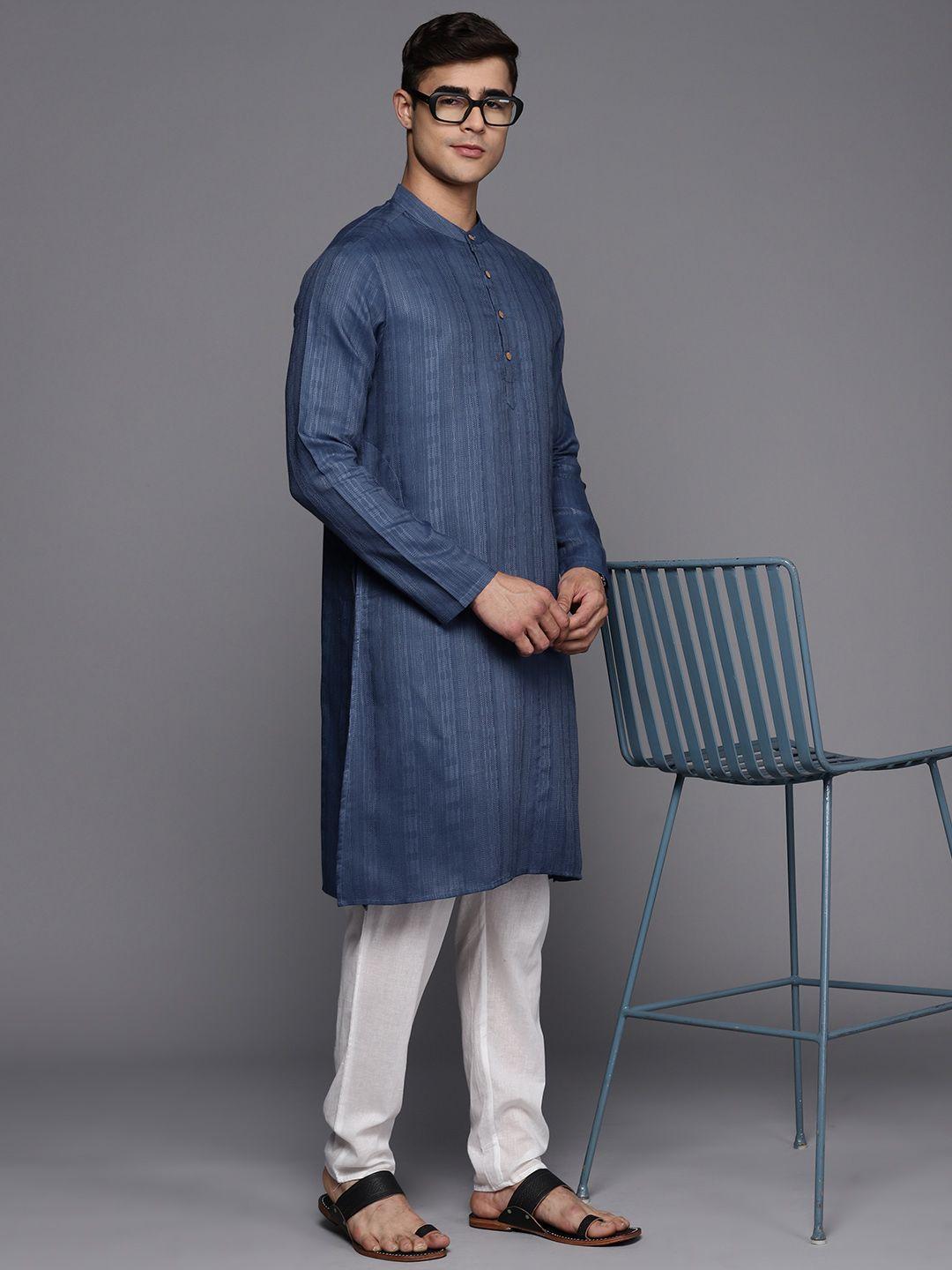 inddus men woven design straight kurta