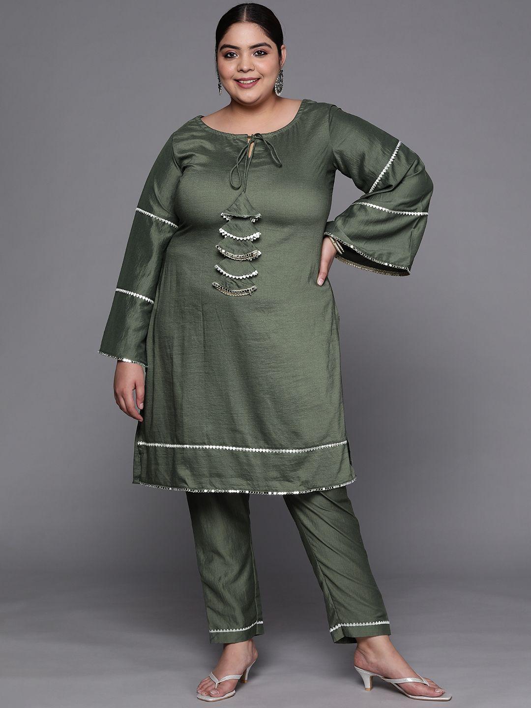 inddus plus women green solid gotta patti detail kurta with trousers