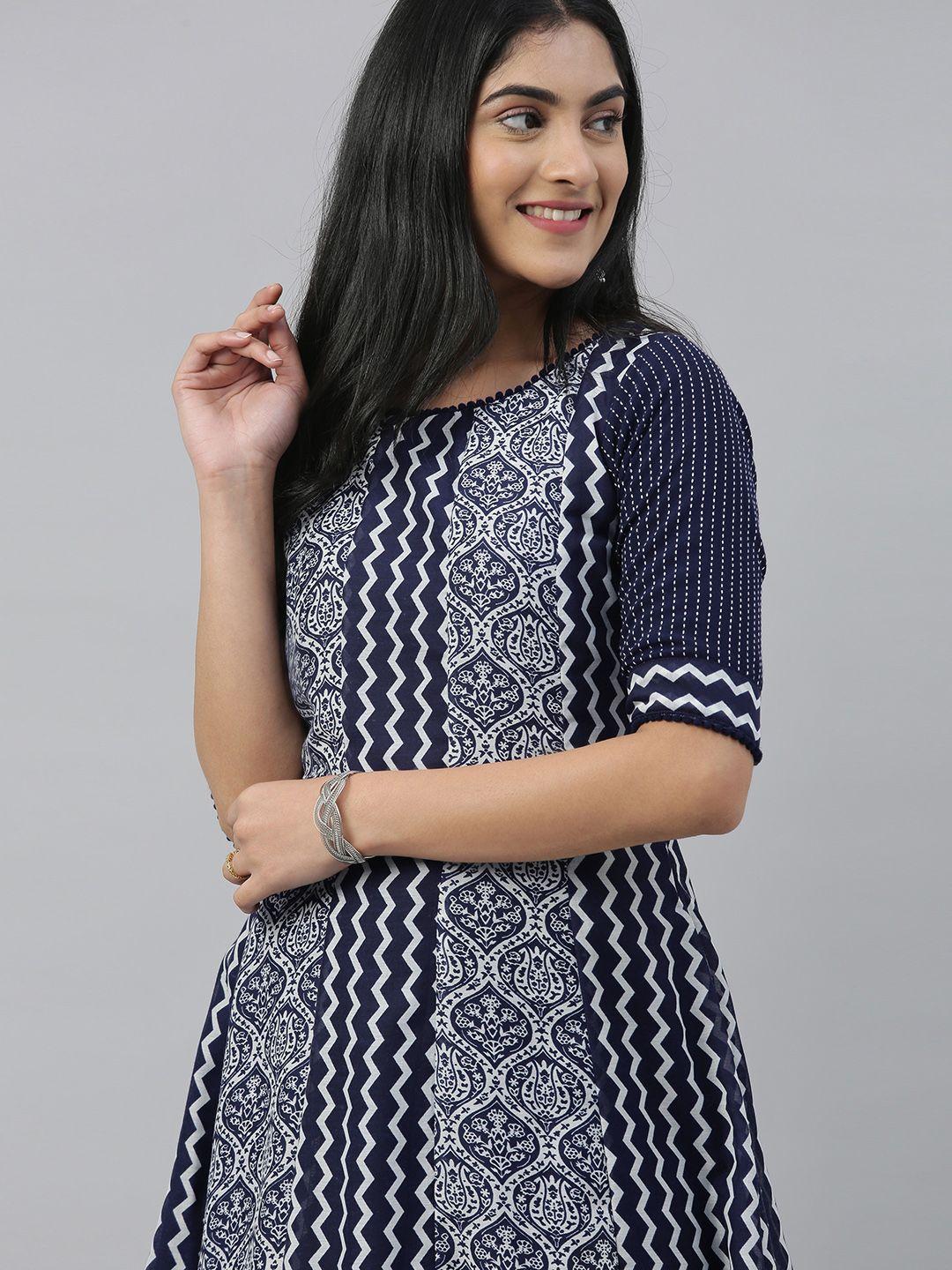 inddus women blue & white printed a-line kurta