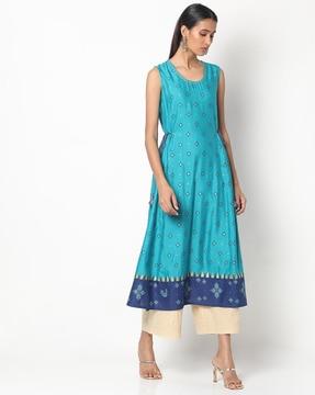 indian print a-line kurta with side tie-up