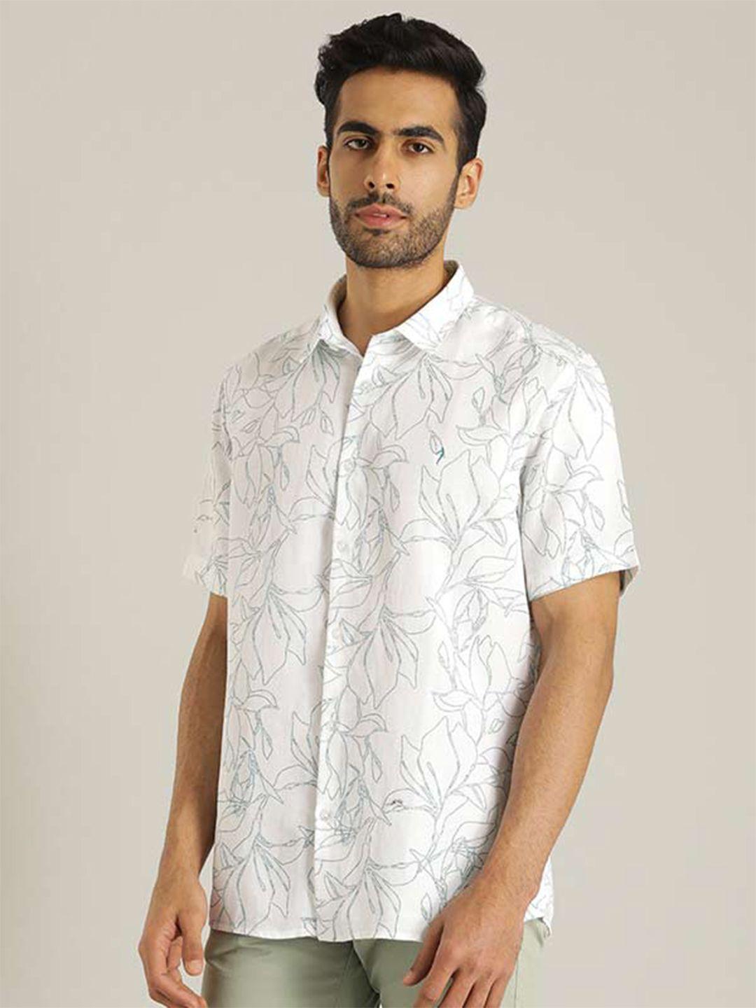 indian terrain chiseled slim fit floral printed pure cotton casual shirt