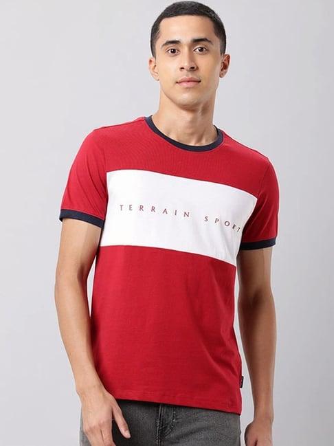 indian terrain dark red regular fit colour block t-shirt