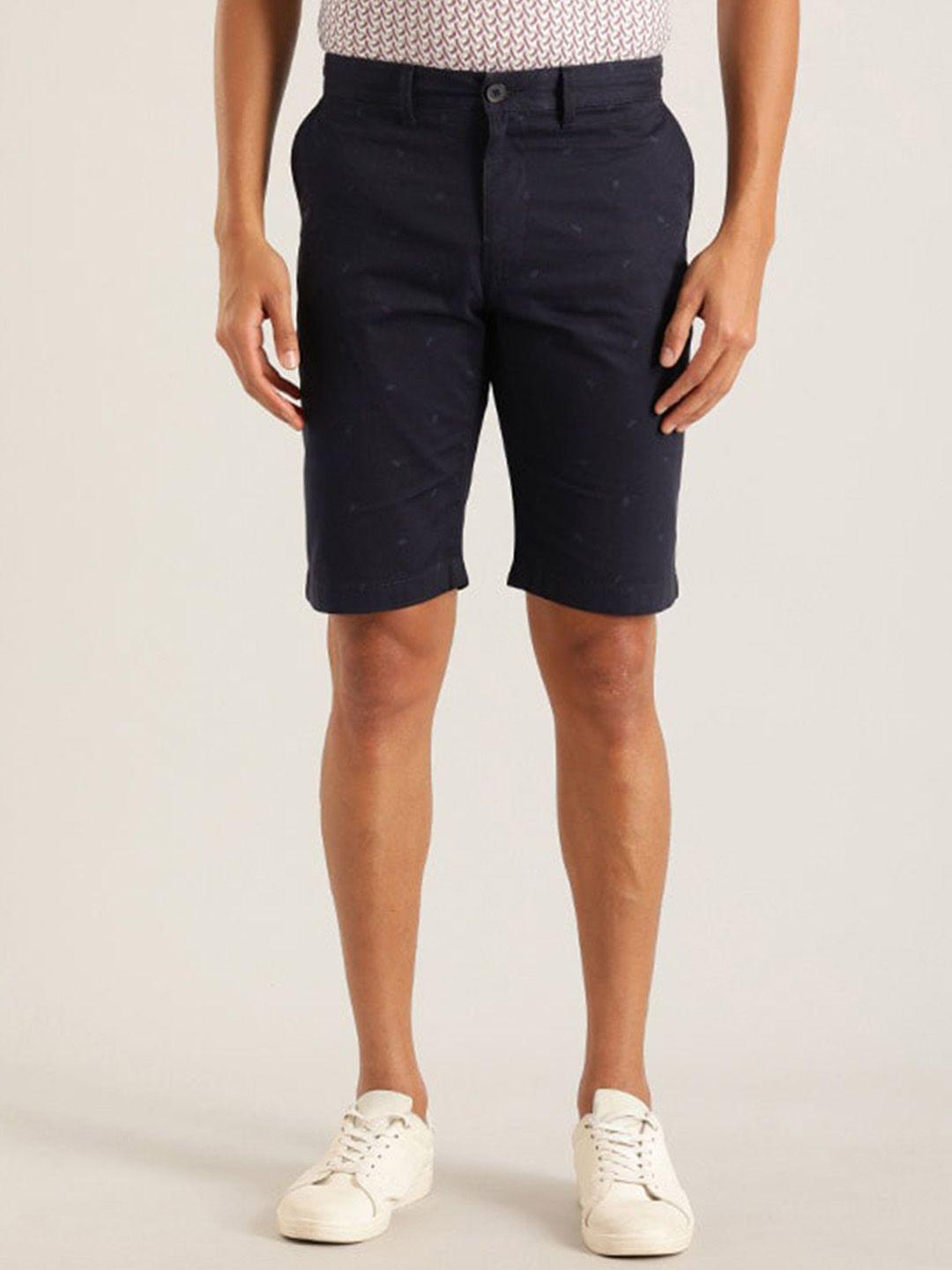 indian terrain men mid-rise slim fit conversational printed  casual pure cotton shorts