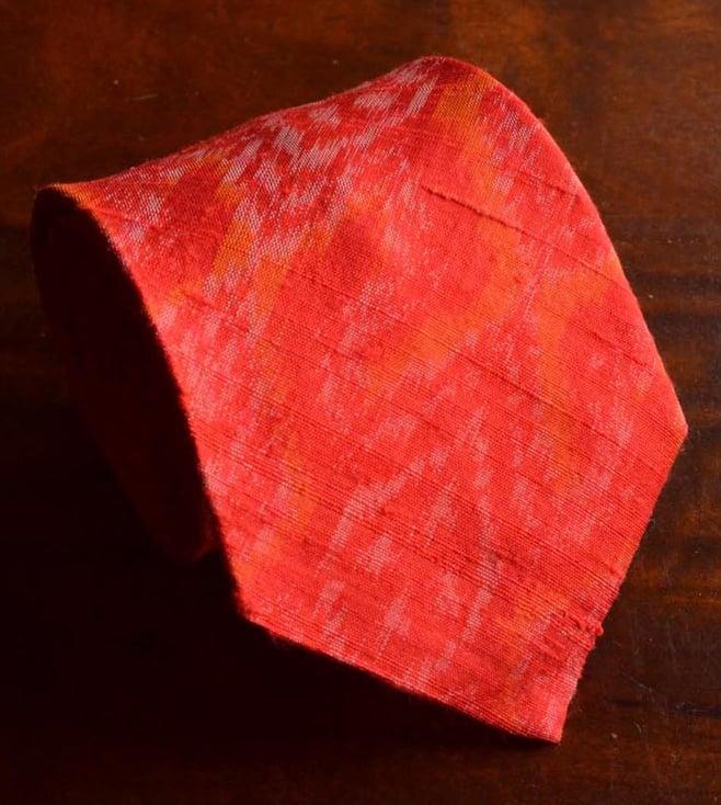 indigharana raw silk ikat necktie in scarlet red