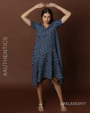 indigo handblock cotton v neck tiered dress with inserted pocket