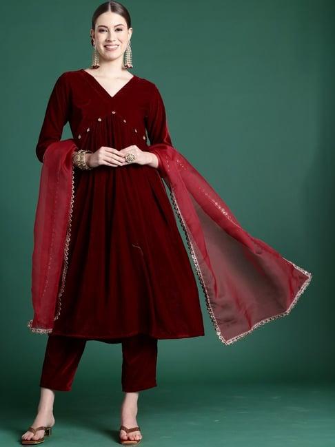 indo era maroon embellished kurta pant set with dupatta