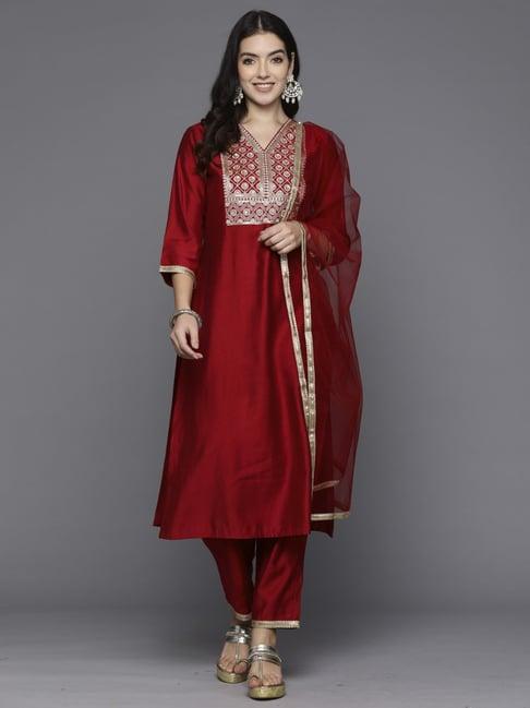 indo era red embroidered kurta pant set with dupatta