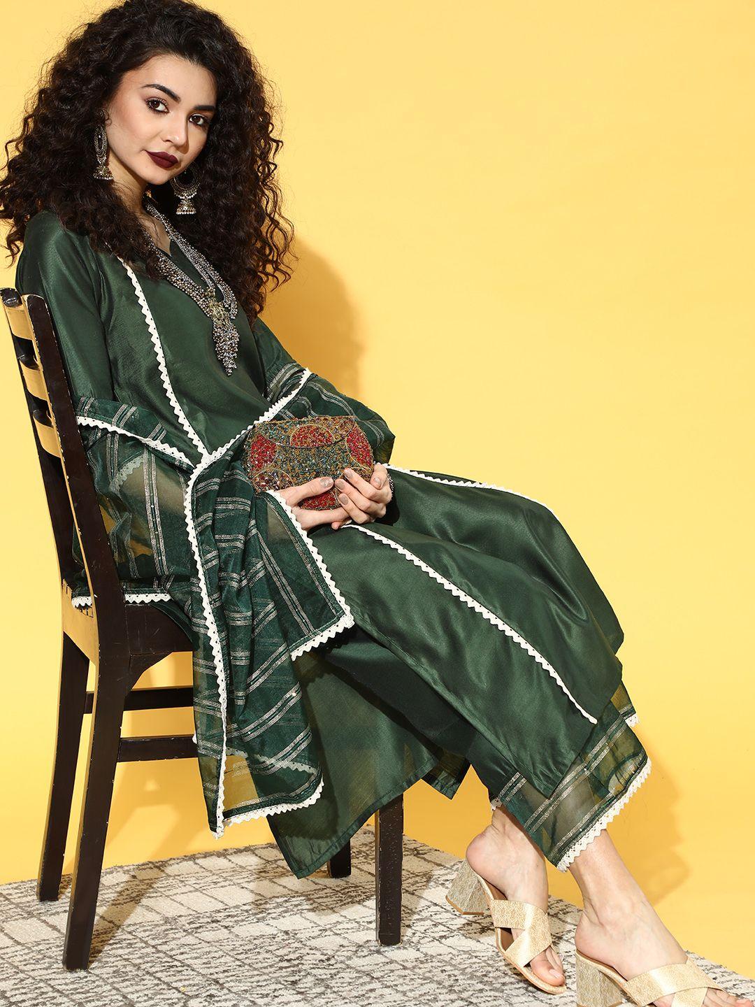 indo era solid poly-georgette scalloped edge kurta set