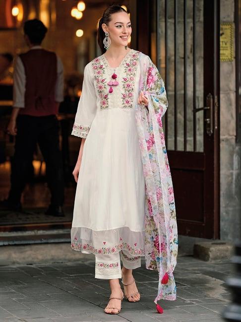 indo era white embroidered kurta with pant & dupatta