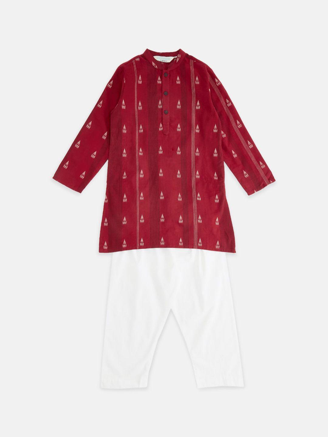indus route by pantaloons boys red & white printed pure cotton kurta with pyjamas
