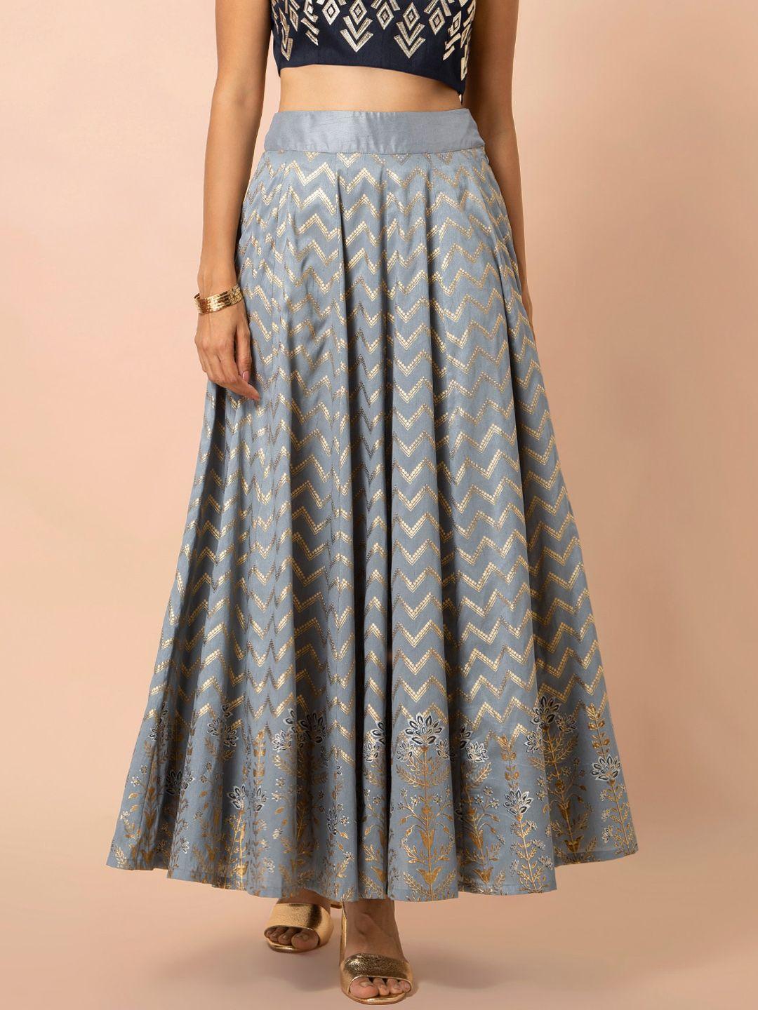 indya women grey & gold-coloured chevron printed flared maxi skirt