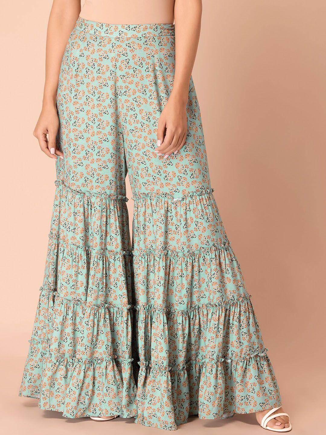 indya women green floral printed flared trousers