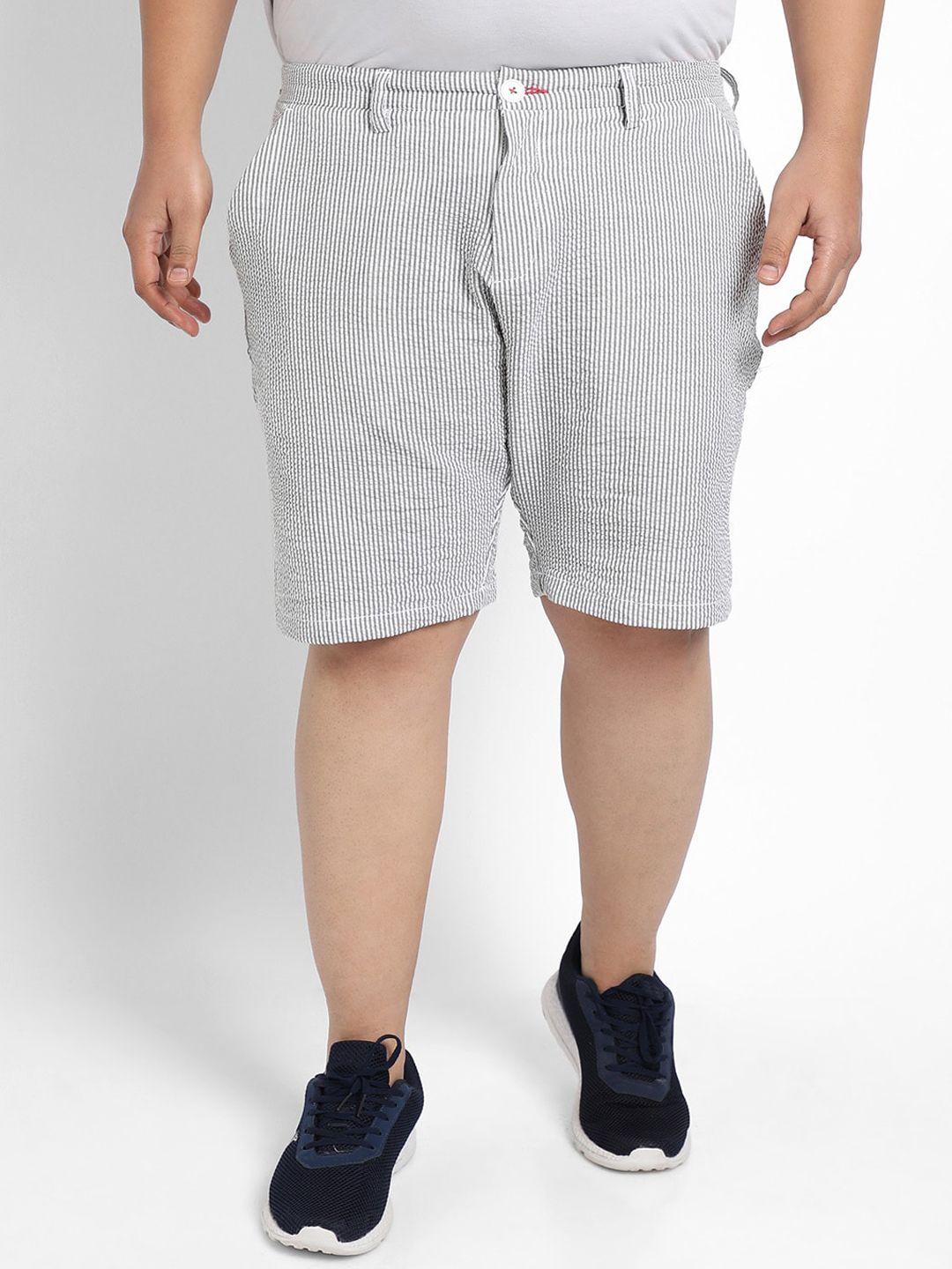 instafab plus men self design mid rise cotton seersucker shorts
