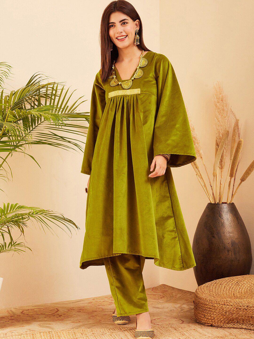inweave flared sleeves a-line velvet kurta with trousers