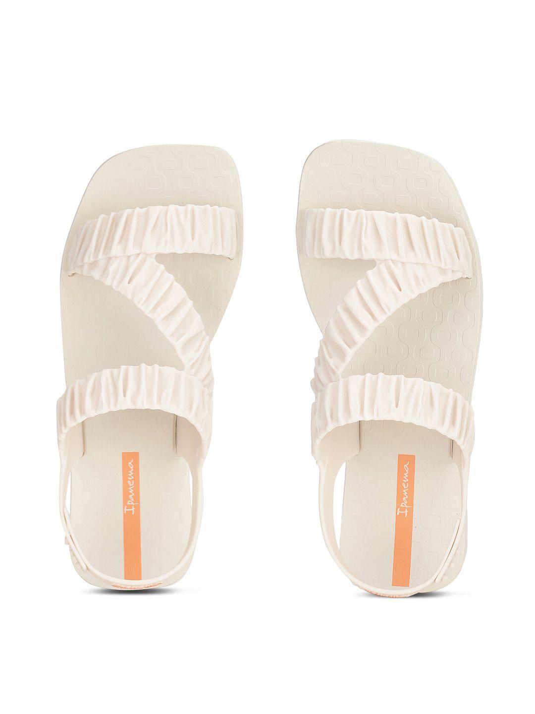 ipanema women beige open toe flats