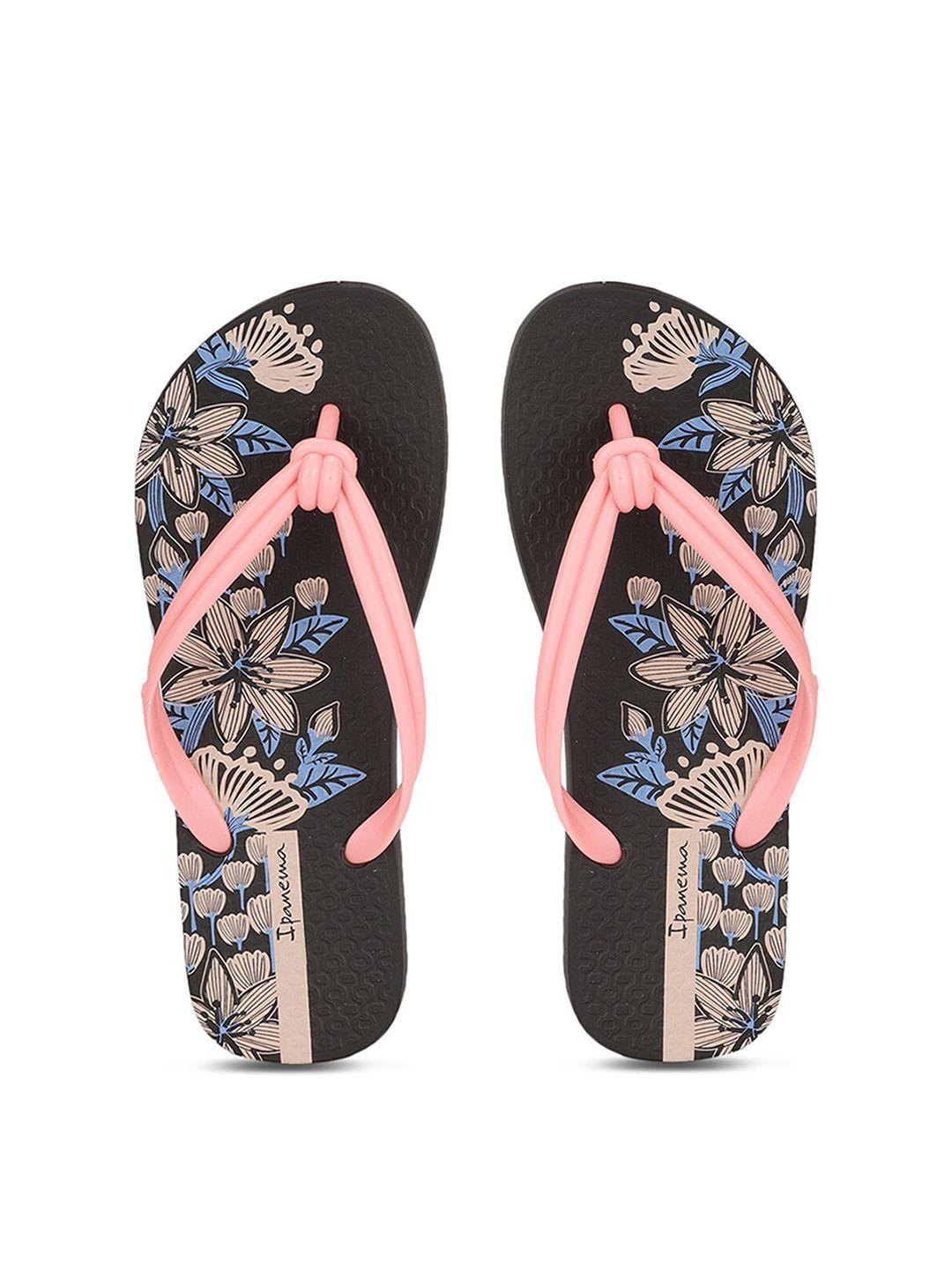 ipanema women black & pink printed slip-on